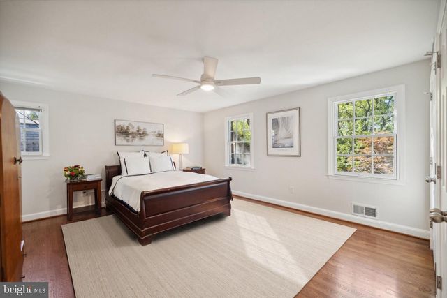 4555 W ST NW, Washington, DC 20007