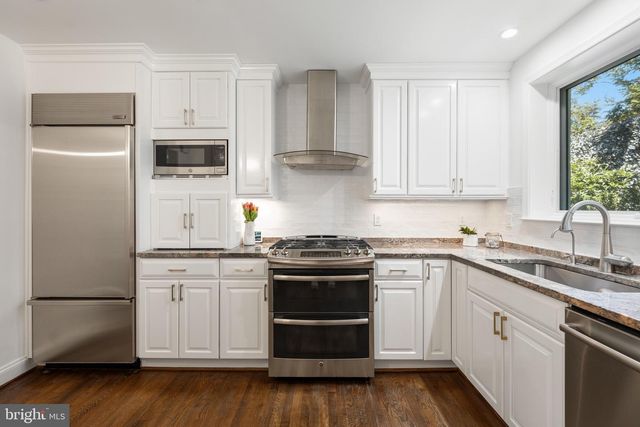 4555 W ST NW, Washington, DC 20007