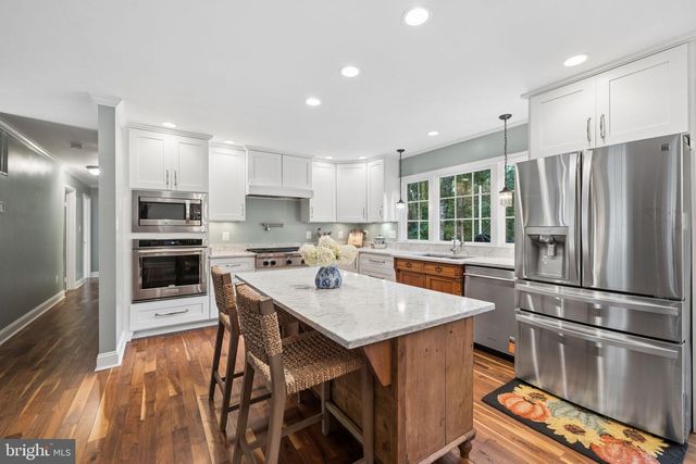 5290 HILLSIDE DR, Warrenton, VA 20187