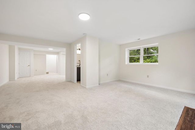 5290 HILLSIDE DR, Warrenton, VA 20187
