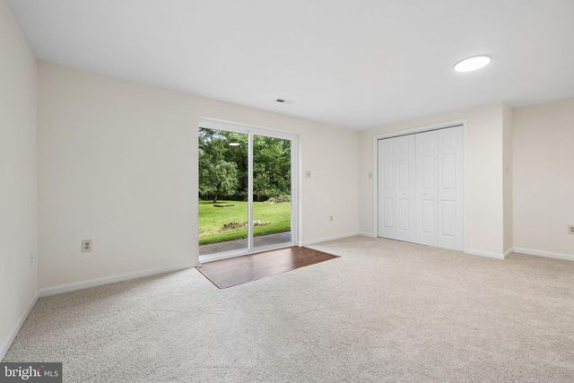 5290 HILLSIDE DR, Warrenton, VA 20187