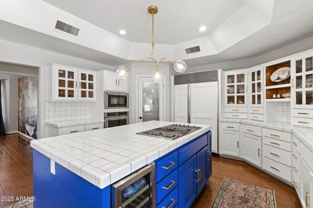 6234 N 4TH Drive, Phoenix, AZ 85013