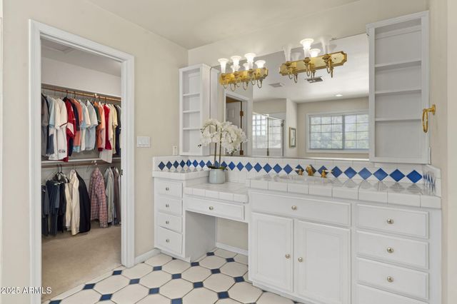 6234 N 4TH Drive, Phoenix, AZ 85013