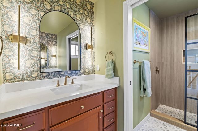 6234 N 4TH Drive, Phoenix, AZ 85013