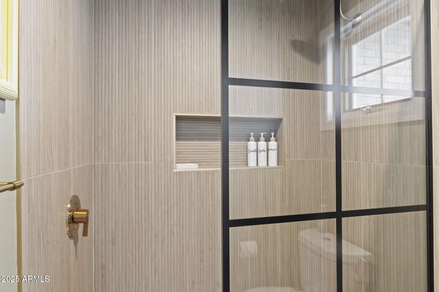 6234 N 4TH Drive, Phoenix, AZ 85013