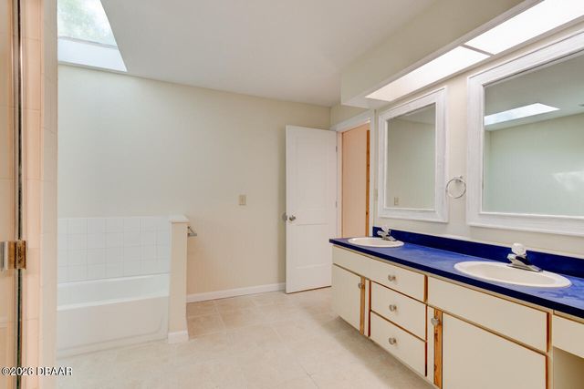 33 River Ridge Trail, Ormond Beach, FL 32174