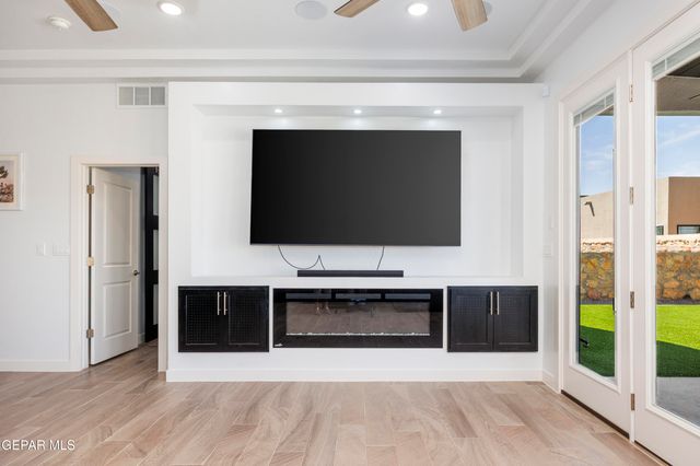 2809 TIERRA GARDEN Drive, El Paso, TX 79938