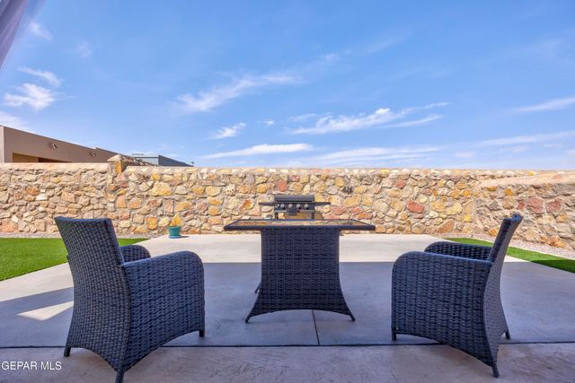 2809 TIERRA GARDEN Drive, El Paso, TX 79938