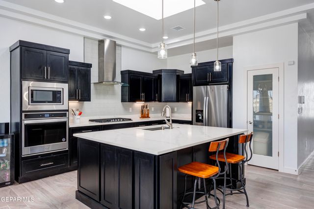 2809 TIERRA GARDEN Drive, El Paso, TX 79938