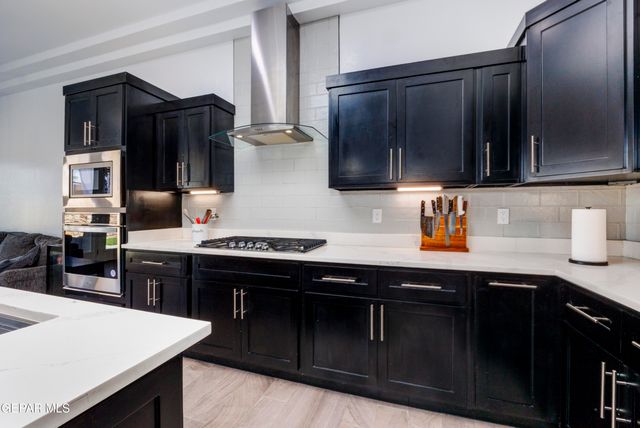 2809 TIERRA GARDEN Drive, El Paso, TX 79938