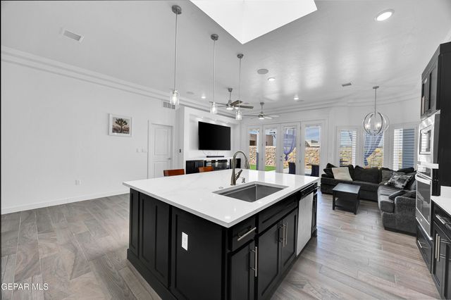 2809 TIERRA GARDEN Drive, El Paso, TX 79938