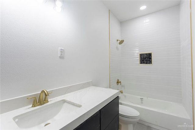 608 Juan Seguin Street, Weslaco, TX 78597