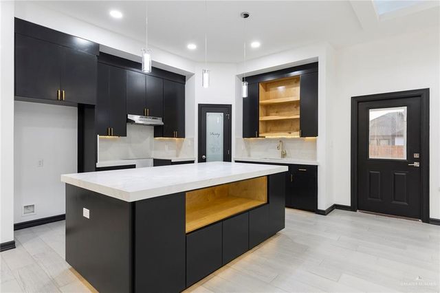 608 Juan Seguin Street, Weslaco, TX 78597