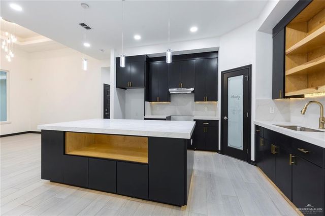 608 Juan Seguin Street, Weslaco, TX 78597