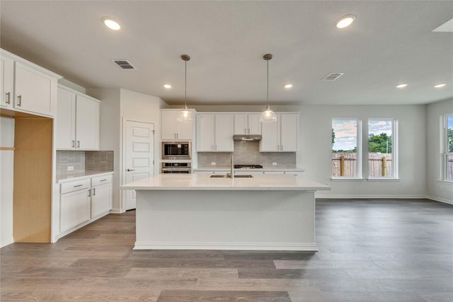 503 Ansley CT, Taylor, TX 76574