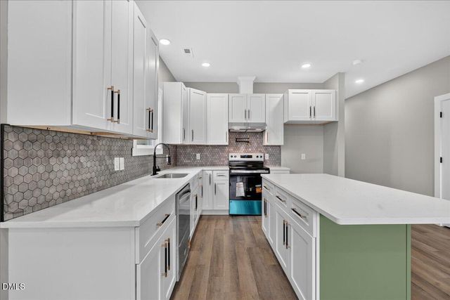 408 S Brevard Street, Selma, NC 27576