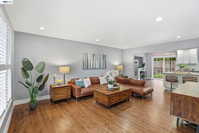 186 Belgian Drive, Danville, CA 94526