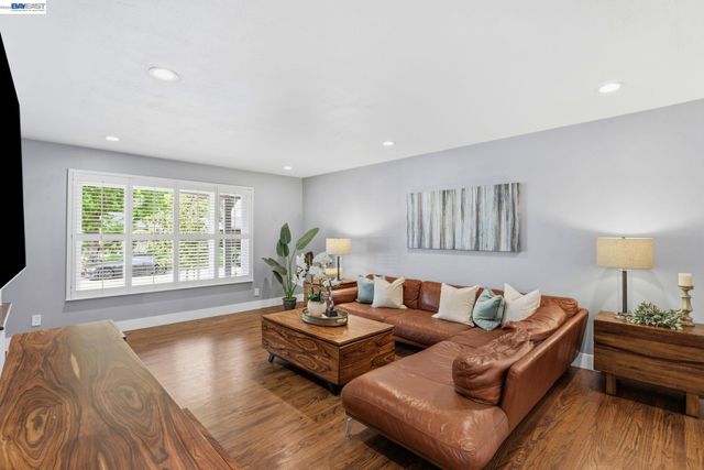 186 Belgian Drive, Danville, CA 94526