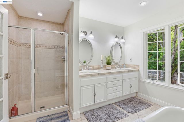 186 Belgian Drive, Danville, CA 94526