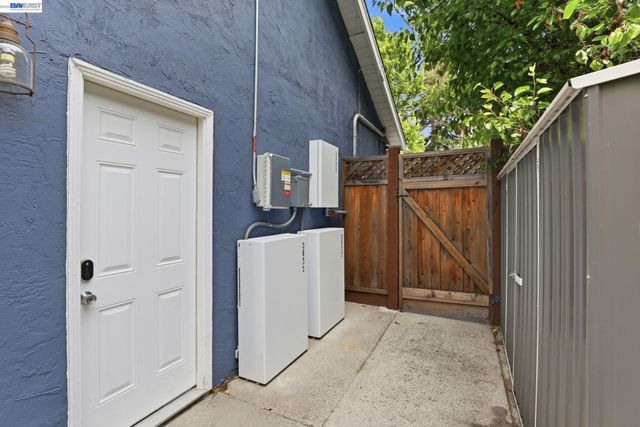 186 Belgian Drive, Danville, CA 94526