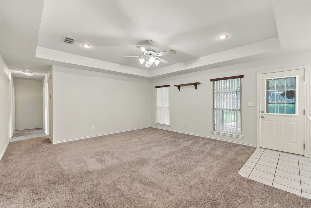 411 W Spring Street, Weatherford, TX 76086 — photo 5