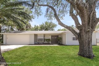 1035 Country Club Boulevard, Titusville, FL 32780