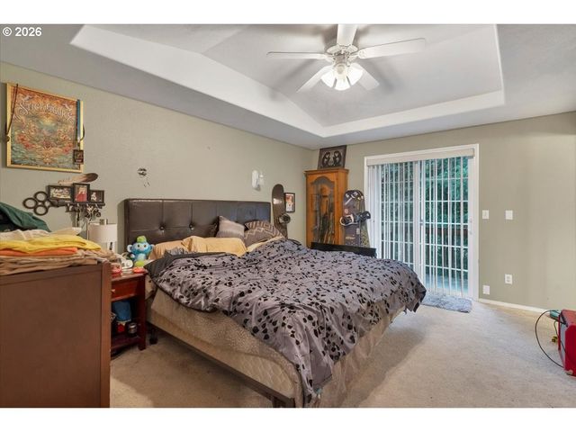 4233 HEAVENS Way S, Salem, OR 97302