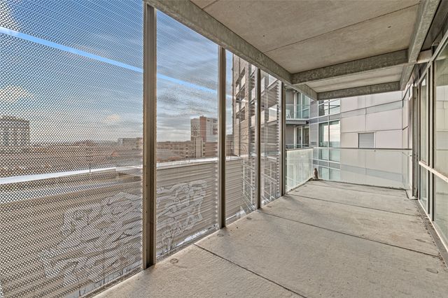 221 E College Street 703, Iowa City, IA 52240