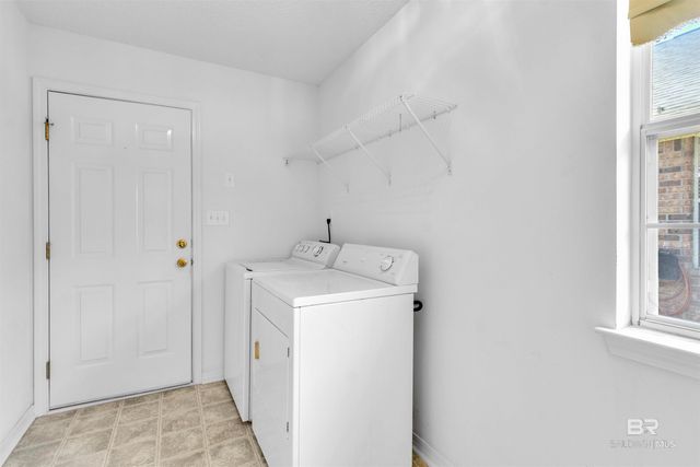 13107 E Concord Drive, Lillian, AL 36549