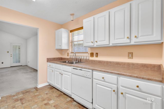 13107 E Concord Drive, Lillian, AL 36549