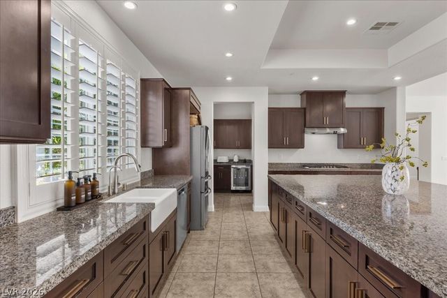 4967 Enchanted View Street, Las Vegas, NV 89149