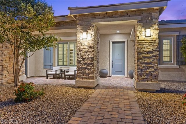 4967 Enchanted View Street, Las Vegas, NV 89149