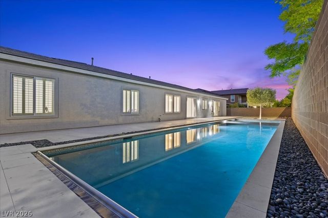 4967 Enchanted View Street, Las Vegas, NV 89149