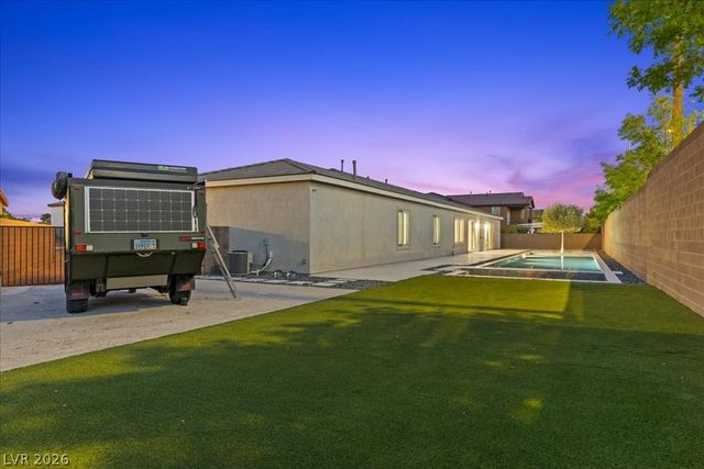 4967 Enchanted View Street, Las Vegas, NV 89149