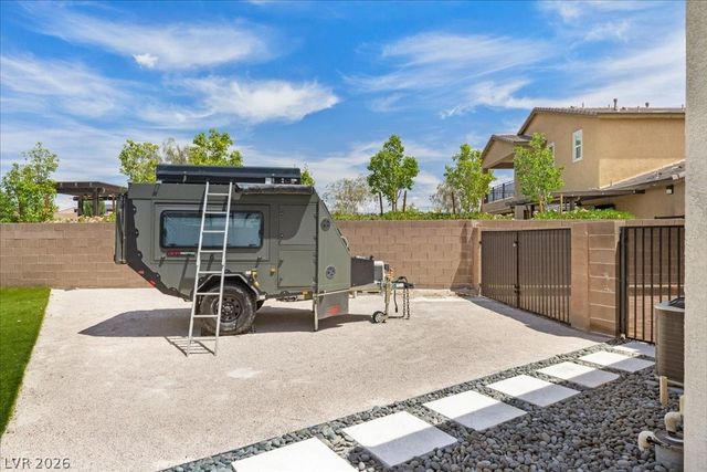 4967 Enchanted View Street, Las Vegas, NV 89149
