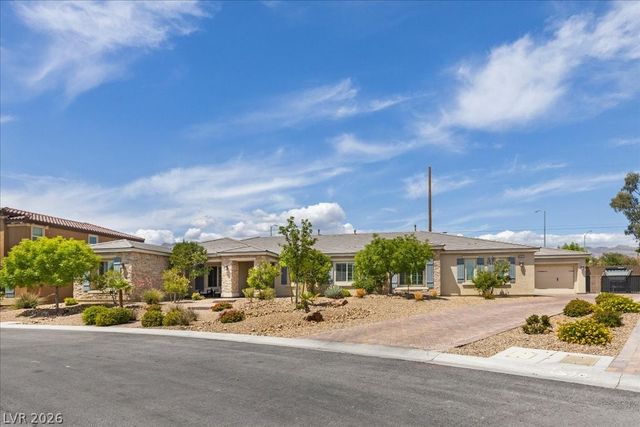 4967 Enchanted View Street, Las Vegas, NV 89149