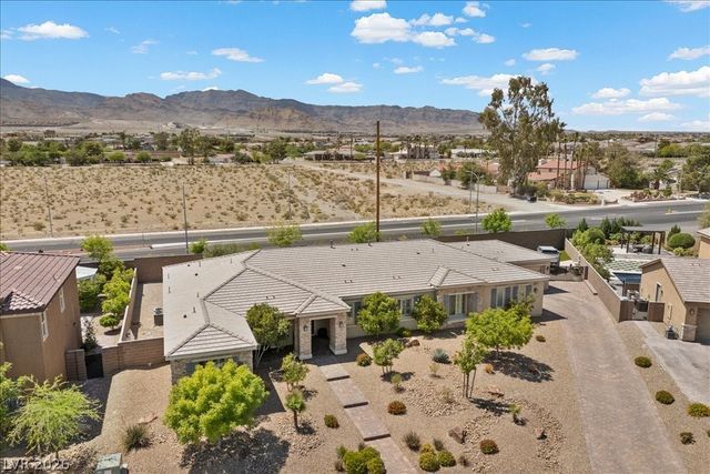 4967 Enchanted View Street, Las Vegas, NV 89149