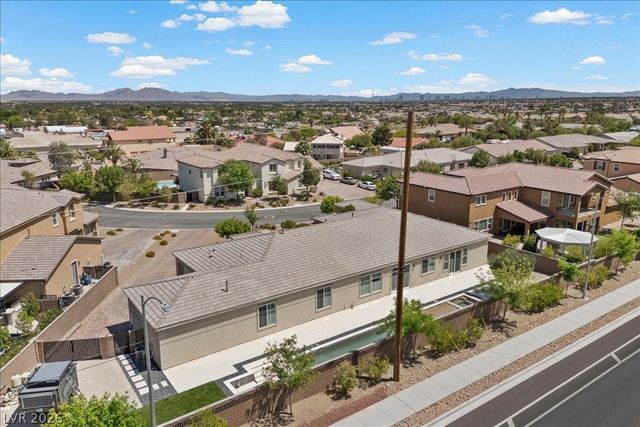 4967 Enchanted View Street, Las Vegas, NV 89149