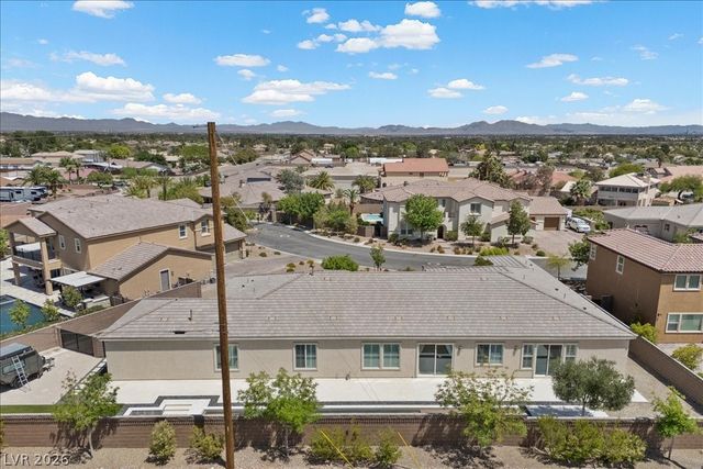 4967 Enchanted View Street, Las Vegas, NV 89149