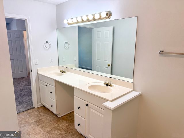 1389 Highgrove Way, Atlanta, GA 30349