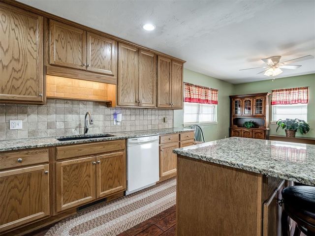 6421 N Libby Avenue, Oklahoma City, OK 73132