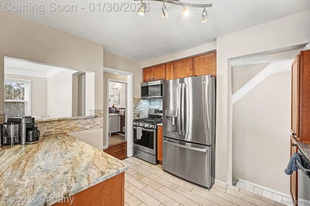 13146 Elgin Avenue, Huntington Woods, MI 48070