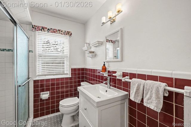 13146 Elgin Avenue, Huntington Woods, MI 48070