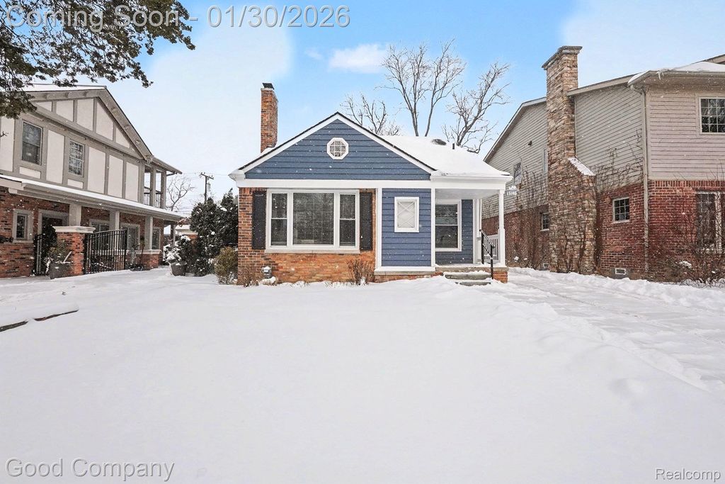13146 Elgin Avenue, Huntington Woods, MI 48070