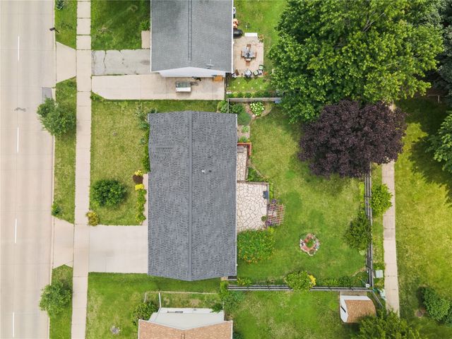 6525 Council St NE, Cedar Rapids, IA 52402