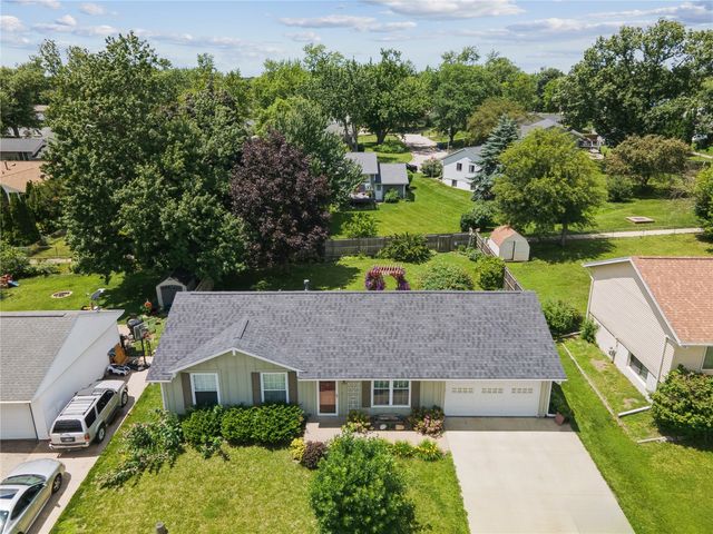 6525 Council St NE, Cedar Rapids, IA 52402