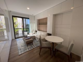 987 Queen Street 227, Honolulu, HI 96814