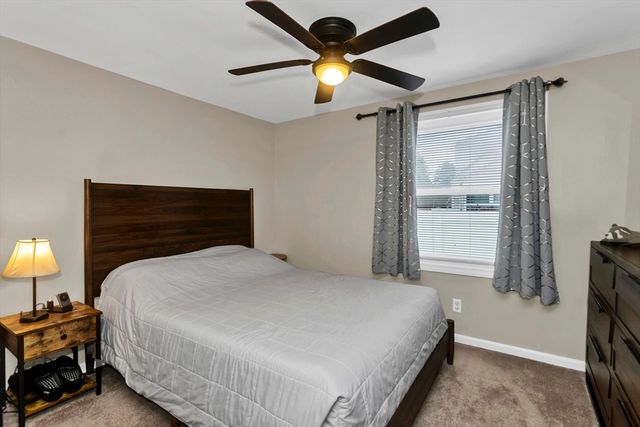 4 Jean Dr, Springfield, MA 01104