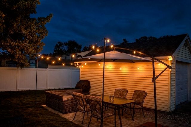 4 Jean Dr, Springfield, MA 01104