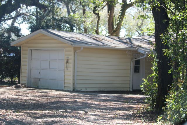 922 Mcfarlan Avenue, Fort Walton Beach, FL 32547